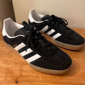 Adidas Gazelle Indoor Black Suede Sneakers – Men’s 8 / Worn Once